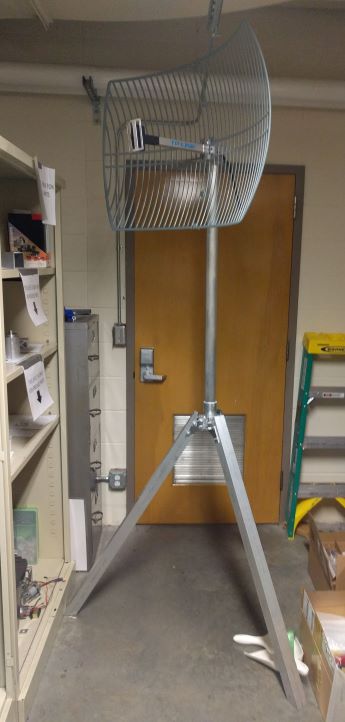 Communications tower